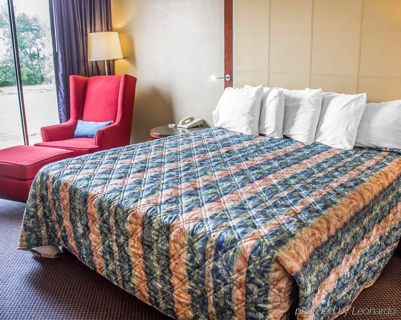 Days Inn 클리어필드 외부 사진